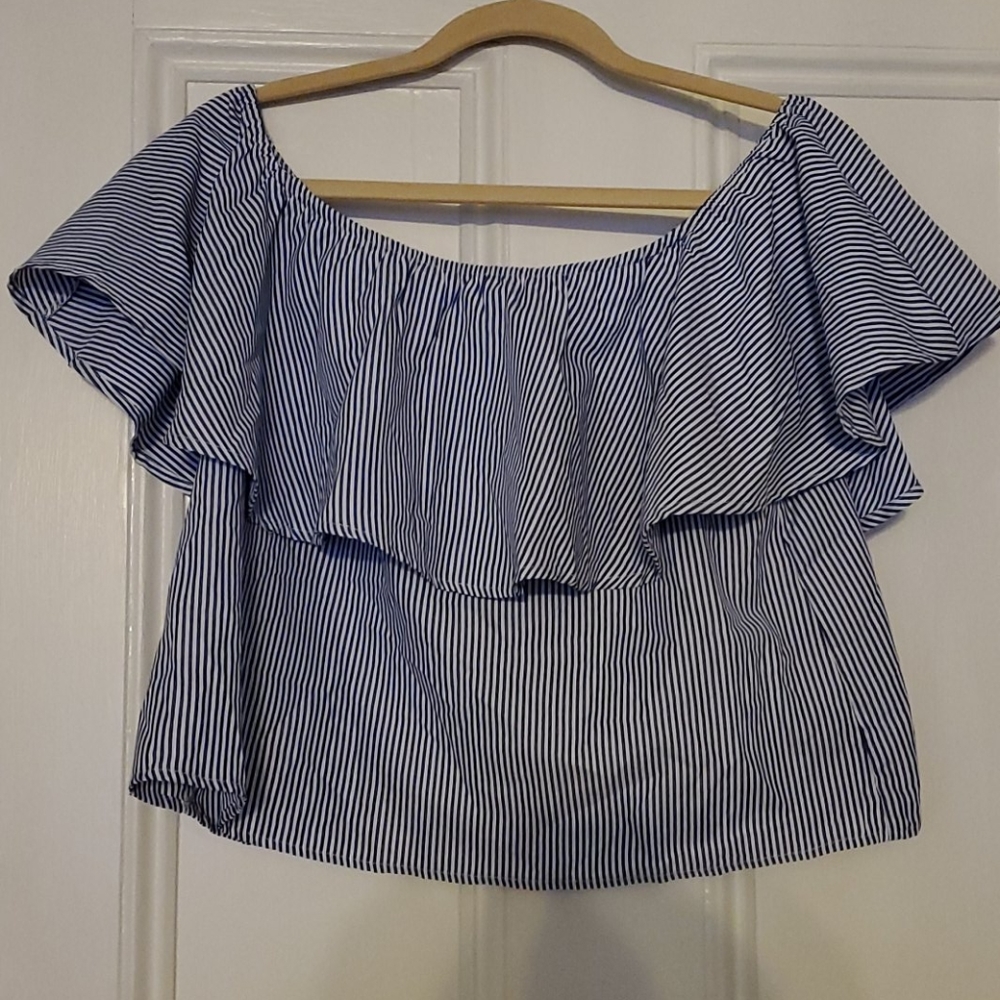 Forever 21 M Off the Shoulder Striped Top